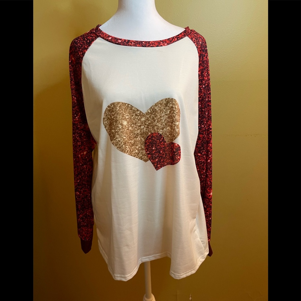 Camo Valentines Day Heart Pullover 2XL